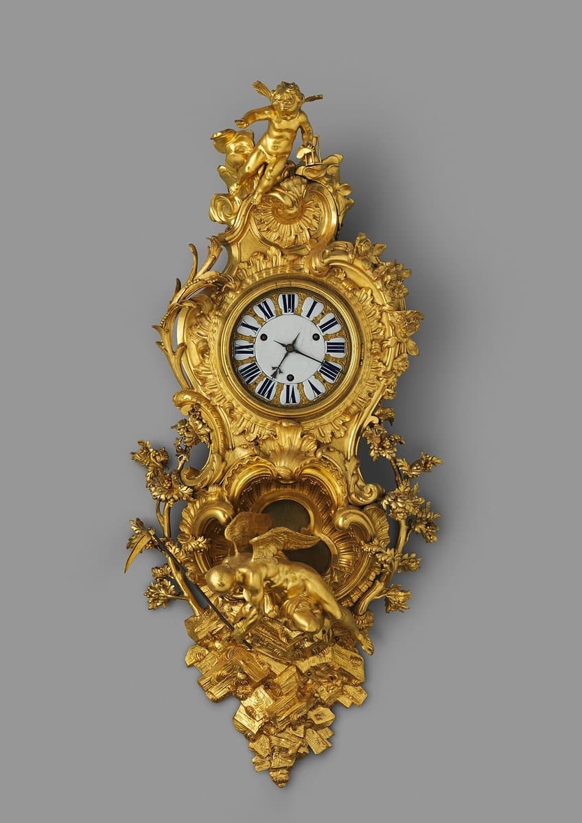 Antique Gold Finish Wall Clock